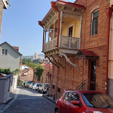 Anano Apartment On Botanikuri Tbilisi Ngoại thất bức ảnh