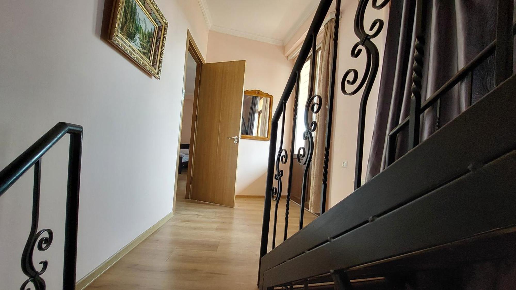 Anano Apartment On Botanikuri Tbilisi Ngoại thất bức ảnh