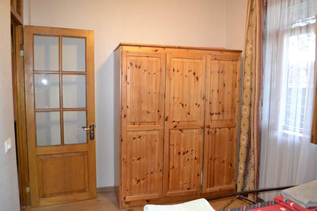 Anano Apartment On Botanikuri Tbilisi Ngoại thất bức ảnh