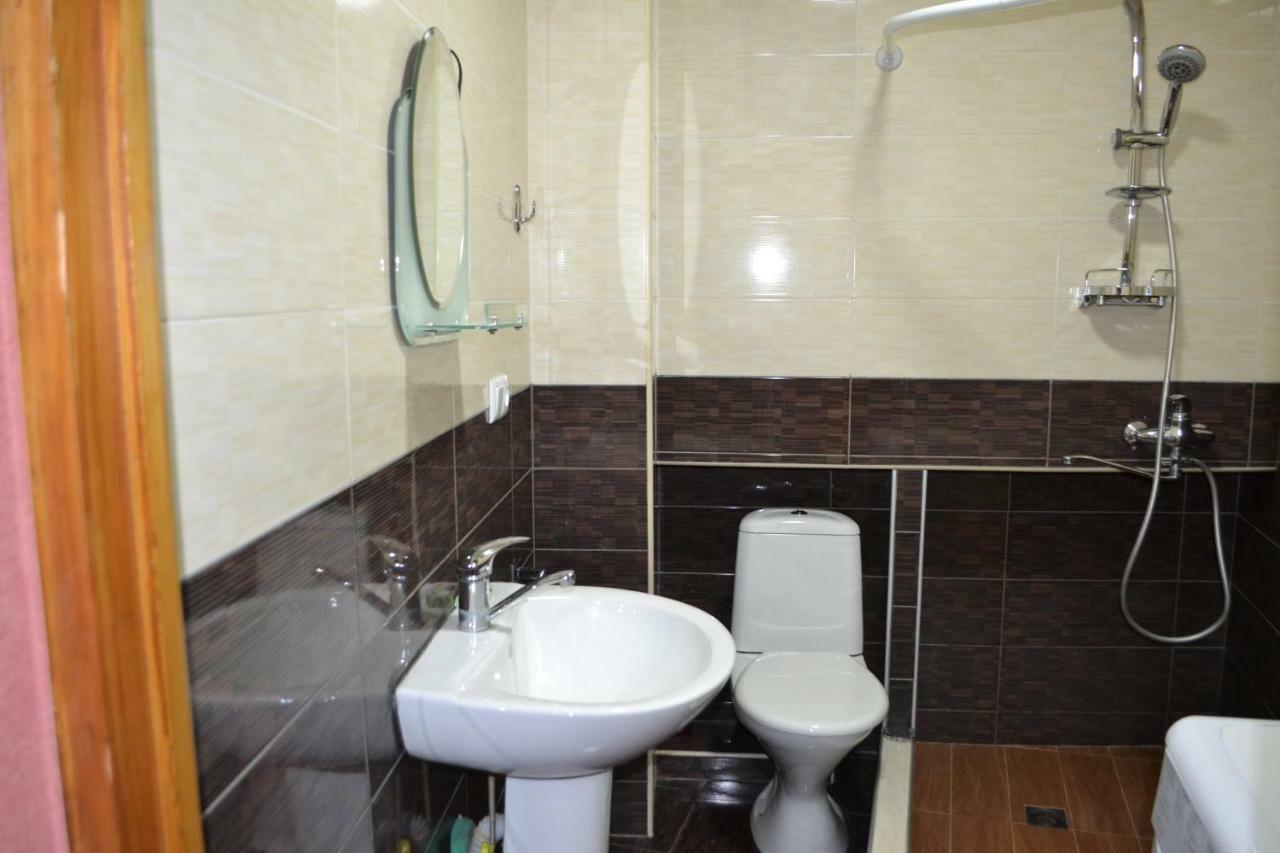 Anano Apartment On Botanikuri Tbilisi Ngoại thất bức ảnh
